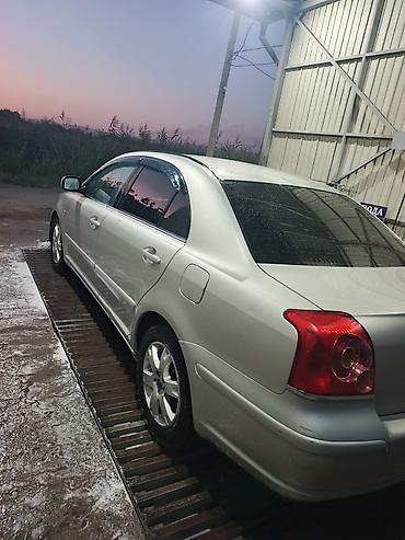 козырек на камри: Toyota Avensis: 2004 г., 2 л, Автомат, Бензин, Седан — 2