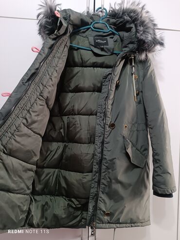 продаю зимняя куртка: Пуховик, С капюшоном, 3XL (EU 46), 4XL (EU 48), 5XL (EU 50)