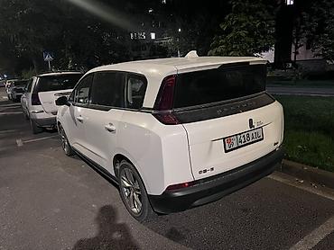 li auto: FAW Besturn: 2022 г., Автомат, Электромобиль — 2