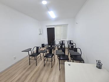 950: Аренда офисов, 18 м², В жилом комплексе, 1 линия — 2