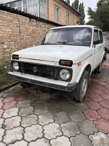 машина с последующим выкупом: ВАЗ (ЛАДА) 4x4 Niva: 1996 г., Жол тандабас