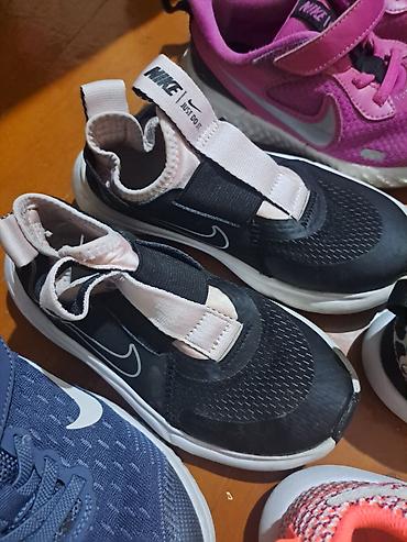 красовка новый: Детские кроссовки Nike — 2