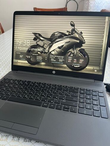notebook ekran qiymetleri: Şunursuz işləmir. ev ofis ya özün üçün məsləhətlidi, boş boş narahat