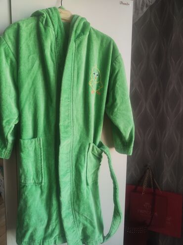 шифоновые юбки для девочек: Uşaq üçün yaşıl hamam xalatı - Material: yumşaq, suyu tez sovuran lalafo.az -da шифоновые юбки для девочек: Uşaq üçün yaşıl hamam xalatı - Material: yumşaq, suyu tez sovuran