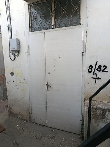 Həyət darvazaları: Ev qapıları ədədi 60 azn. Plastik pəncərələr razılaşma yolu ilə. Alan — 2