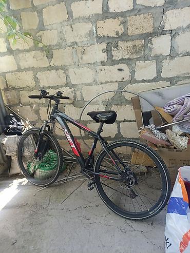 velosiped satilir: Satılır tək prablemi topu dağılıb pulu çıxılacaq nömrənin vatsapı var — 2
