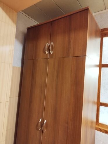 Uzunmüddətli kirayə mənzillər: 3cu mk 5in 5 5ci mər 1otaqlı içi əşyalı ev kira verilir 320 AZN dövlət — 4