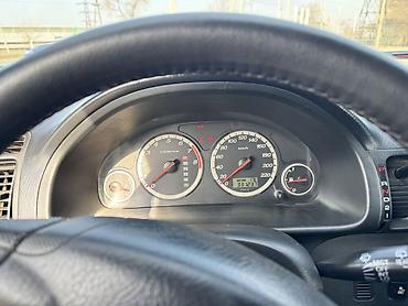 Honda: Honda CR-V: 2004 г., Автомат — 4