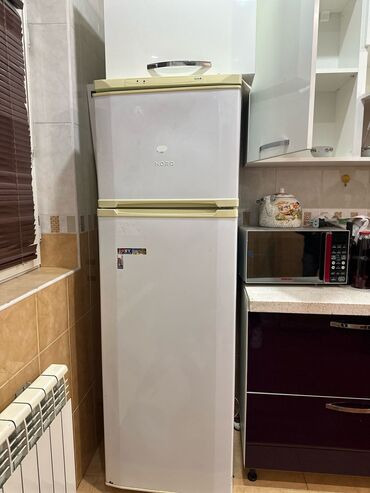 ficher soyuducu: Холодильник