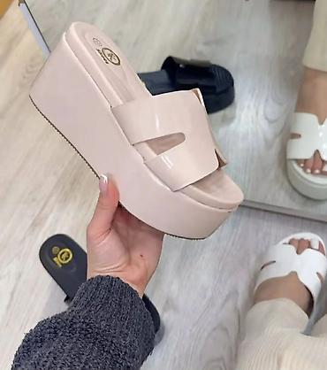 Sandale: Sandale sa kaišem oko zgloba – elegantan minimalistički model - — 9