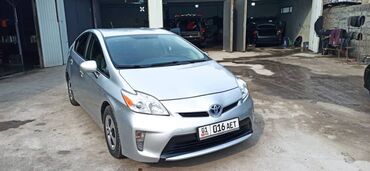 тайота 105: Toyota Prius: 2015 г., 1.8 л, Автомат, Гибрид, Хэтчбэк