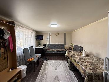 Үйлөрдү сатуу: 4 бөлмө, 80 м², 5 соток, Бишкек, Дордой Моторс базары Кыймылсыз мүлк агенттиги — 2