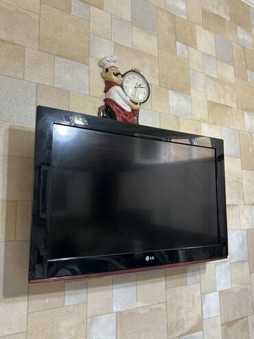 ремонт жк телевизоров: LG LCD televizor (divara montajlı) - Ekran diaqonalı: təxminən 26–32