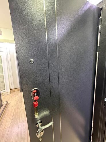 ограничители двери: Двери в частный дом, Металл, C терморазрывом, цвет - Серый