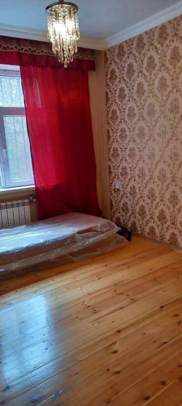 Uzunmüddətli kirayə mənzillər: Telnovda kirayə ev verilir. Şəkildə görünən əşyalarla verilir. İstilik — 15