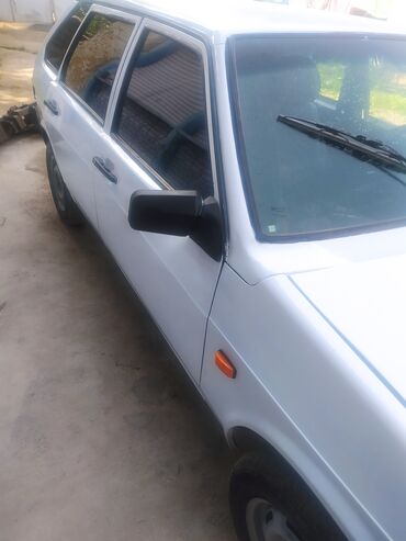 yan güzgü s: VAZ (LADA) 2109: 1.4 l | 1995 il 20000 km Universal