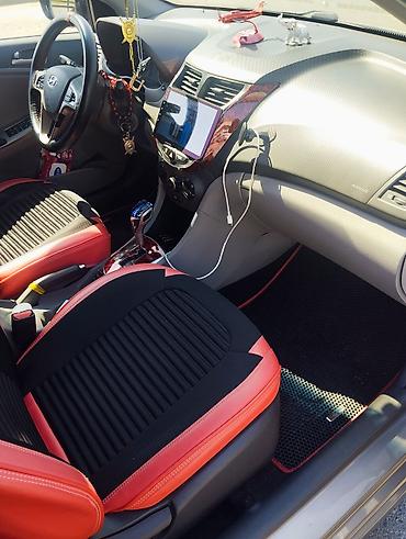 Hyundai: Hyundai Accent sedan - Kuzov: 4 qapılı sedan, boz rəng - Nömrə — 14