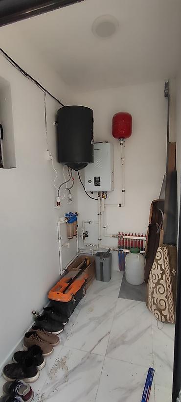 Продажа коттеджей и домов: Продаётся одноэтажный дом с 5 сотах участком. Основное: - Планировка — 3