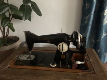швейная ручная машинка зингер: Швейная машина Механическая, Ручной