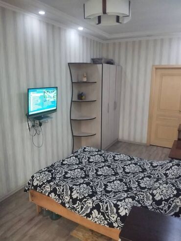 снять квартиру в частном секторе: 3 комнаты, 75 м², 3 этаж, Косметический ремонт