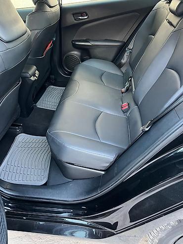 кузов гольф2: Toyota Prius: 2022 г., 1.8 л, Вариатор, Гибрид, Хэтчбэк — 9