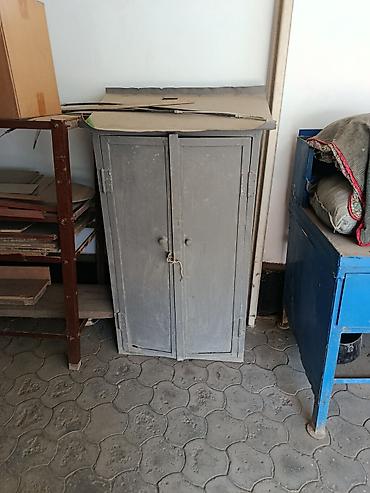 сварщик полка: Продаю все что на фото! Верстак- 40000. металлический шкаф -15000 — 2