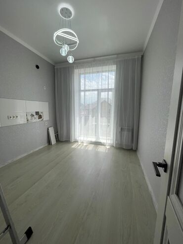 алматы квартиры: 1 комната, 39 м², Элитка, 2 этаж, Дизайнерский ремонт