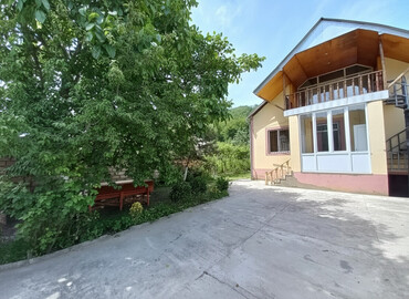 Günlük kirayə evlər: 80 kv. m, 3 otaqlı, Qaz, İşıq, Su -da lalafo.az — 2 Günlük kirayə evlər: 80 kv. m, 3 otaqlı, Qaz, İşıq, Su — 2