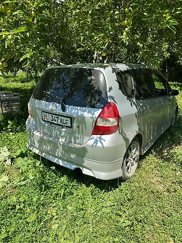 авто жак: Honda Fit: 2001 г., 1.3 л, Автомат, Бензин, Хетчбек — 5