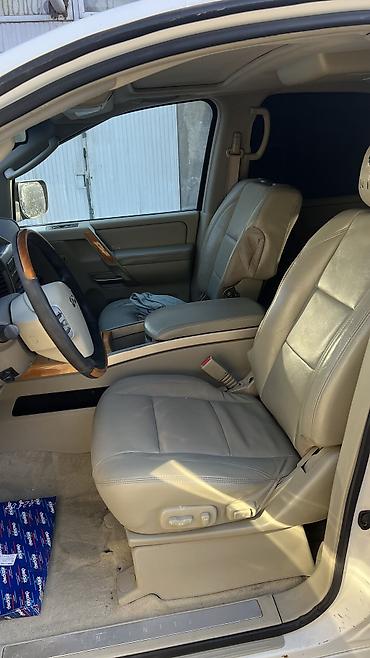Infiniti: Infiniti QX56: 2005 г., 5.6 л, Автомат, Газ, Внедорожник — 4