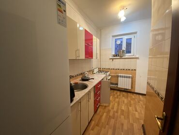 Продажа квартир: 3 комнаты, 79 м², 106 серия, 6 этаж, Старый ремонт