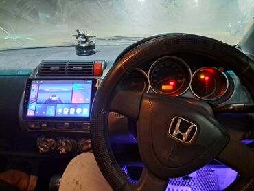 рычак на фит: Honda Fit: 2003 г., 1.3 л, Автомат, Бензин