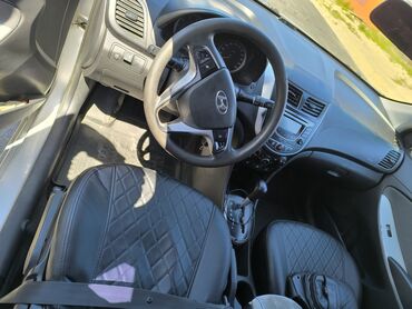 hyundai getz автомобиль: Hyundai Solaris: 2011 г., 1.6 л, Автомат, Бензин, Седан