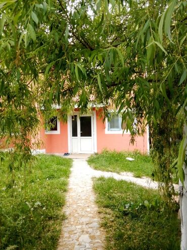 Günlük kirayə evlər: 80 kv. m, 3 otaqlı, İnternet, Telefon, Qaz — 21