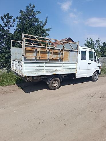 света диоты: Mercedes-Benz T2 (207/208/210) бортовой грузовик с двойной кабиной. - — 3
