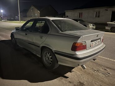 Автомобили: BMW 316: 1.6 л | 1991 г. | Седан | Хорошее