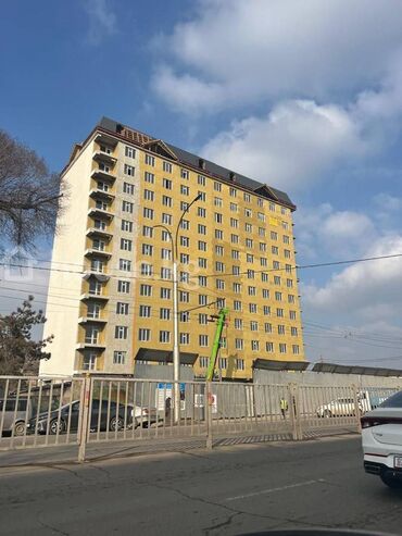 продаю 1квартиру: 1 комната, 40 м², Элитка, 2 этаж, ПСО (под самоотделку)