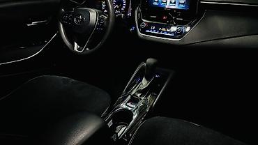 Toyota: Toyota Corolla: 2020 г., 1.8 л, Автомат, Гибрид, Седан — 9