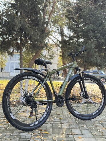 Şəhər velosipedləri: Yeni Şəhər velosipedi Stels, 29", sürətlərin sayı: 21, Ünvandan götürmə — 6