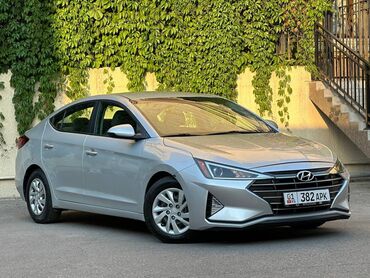 hyundai елентра: Hyundai Elantra: 2019 г., 2 л, Автомат, Бензин, Седан