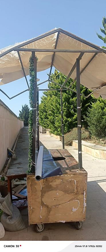 Budkalar, köşklər: Kiosk/fast-food üçün mobil satış köşkü Batut ile beraber 400 manat — 2