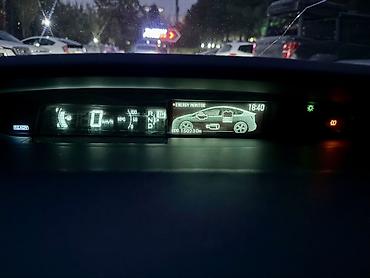 abs prius: Toyota Prius: 2015 г., 1.8 л, Автомат, Гибрид, Лифтбек — 10