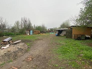 кызыл ата: Продаю дом кирпичный 5комнат кухня,топка отдельно участок 15соток или — 10