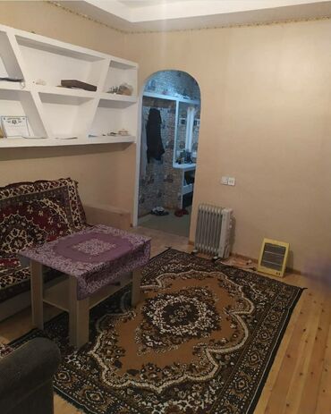 Həyət evləri və villaların satışı: Binəqədi qəs. 2 otaqlı, 62 kv. m, Kredit yoxdur, Yeni təmirli