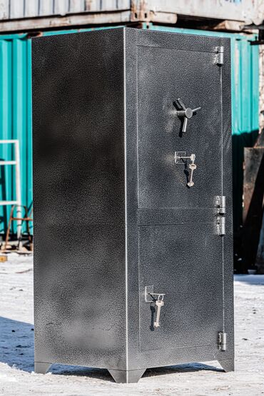 Сейфы для денег и документов: Железный сейф Размер 1300х600х500 Толщина листа 2 мм Полимерная — 12
