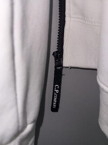 мин булак: C.P. Company Goggle Hoodie — белая худи на молнии с фирменными — 4