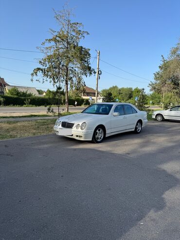 производственной линии: Mercedes-Benz E-Class: 2001 г., 4.3 л, Автомат, Бензин, Седан