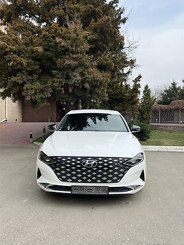 аф: Сдаю Kia K5, Почасово, С водителем — 8