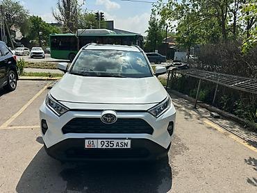 Toyota: Toyota RAV4: 2019 г., 2.5 л, Автомат, Бензин, Кроссовер — 1