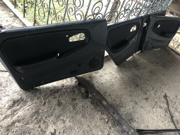 Soyutma və qızdırma sistemləri: Avtomobil üçün qapı kartları komplekti 99 uçun qapi ablivkasi - 4